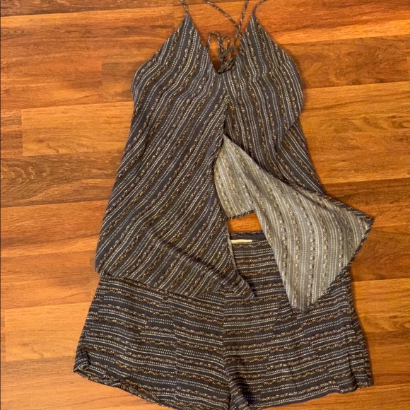 Short and tank top set - Picture 1 of 1